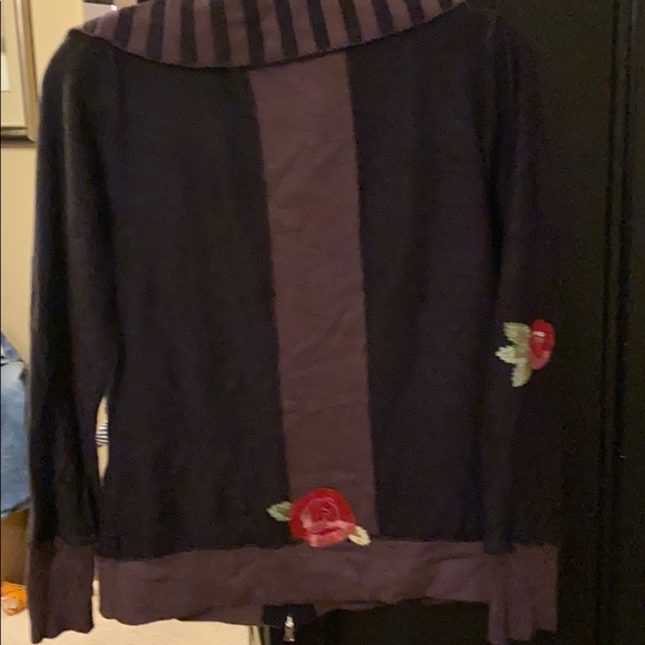 One Girl Who cardigan , size large - Picture 2 of 2